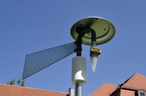 Turnable wind vane